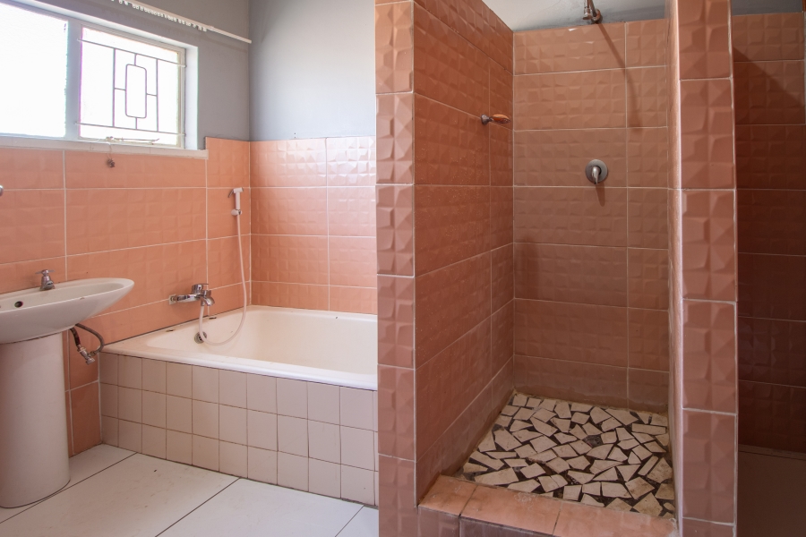 3 Bedroom Property for Sale in Lemoendraai Northern Cape